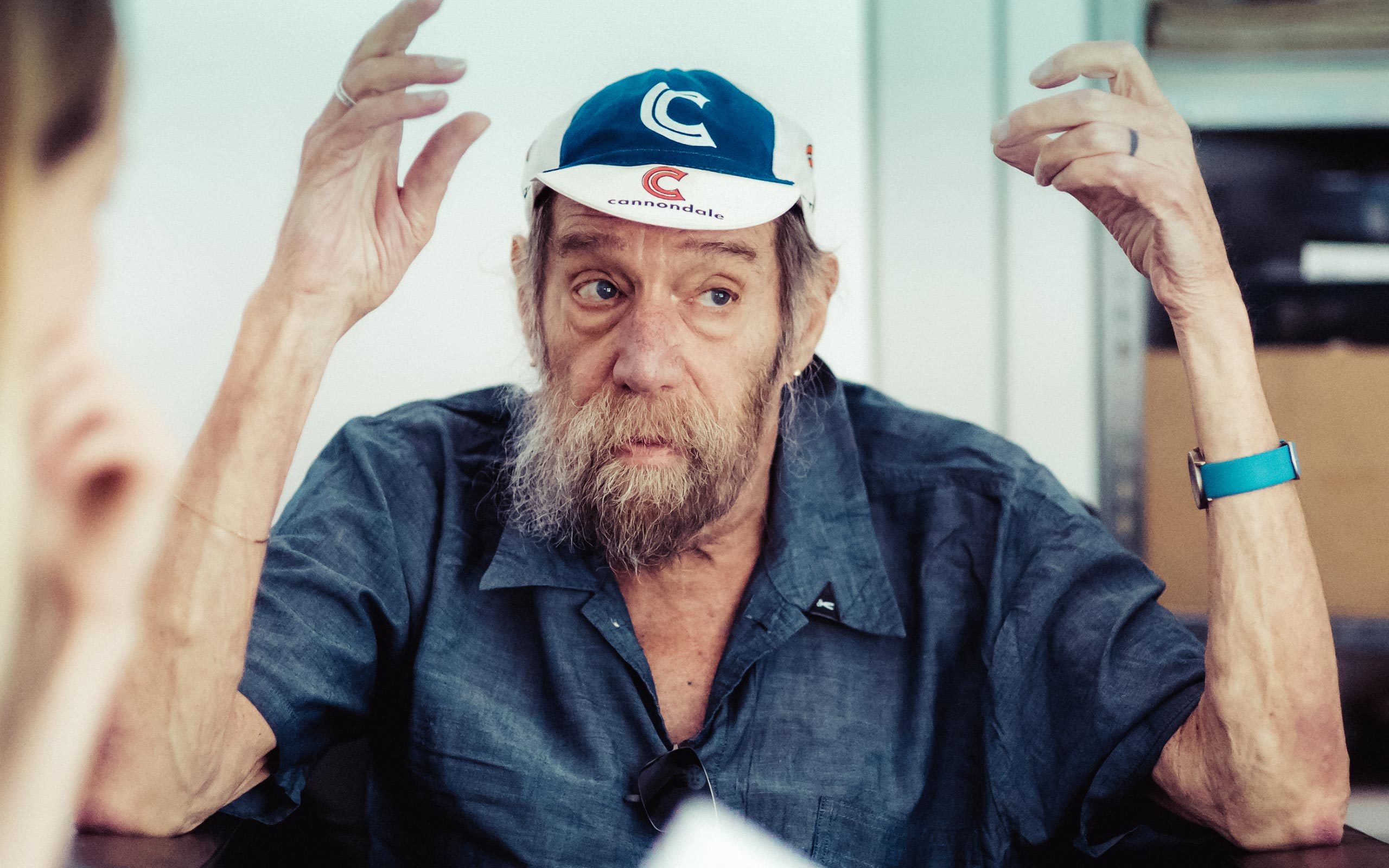 05 Lawrence Weiner